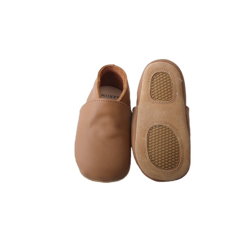 The Fringeless Moccasins